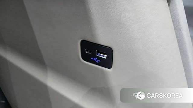 Kia The New Carnival 4th Generation 2024 Белый из Кореи, фото 6