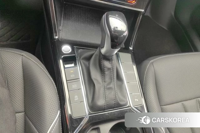 Volkswagen Passat 2024 Черный из Китая, фото 6