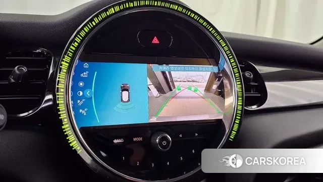 Mini Cooper 2023 Серебряный из Кореи, фото 6