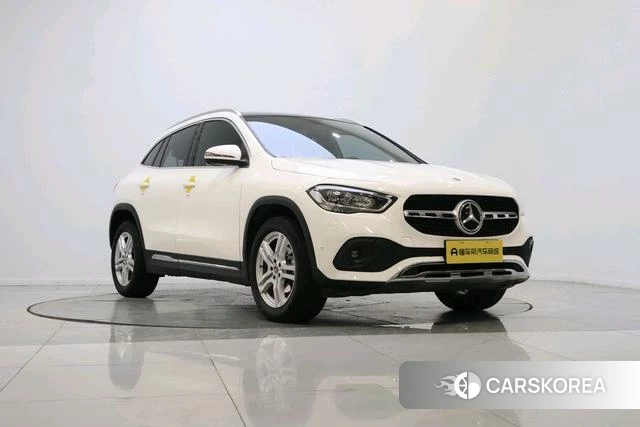 Mercedes-Benz GLA 2021 Белый из Китая, фото 6