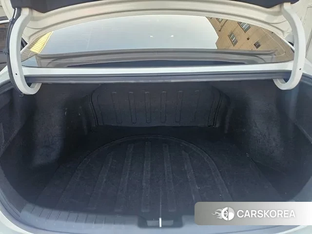 Kia The New K3 2nd generation 2022 Белый из Кореи, фото 6