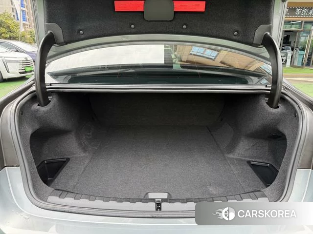 BMW i3 2022 Серебристо-серый из Китая, фото 6