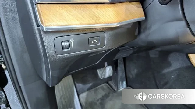 Volvo XC90 second Generation 2018 Черный из Кореи, фото 6