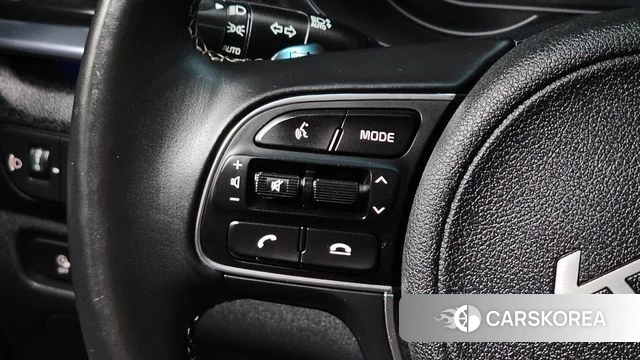 Kia Niro Plus 2022 Серебряный из Кореи, фото 6