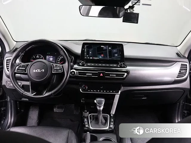 Kia Seltos 2021 Серый из Кореи, фото 6