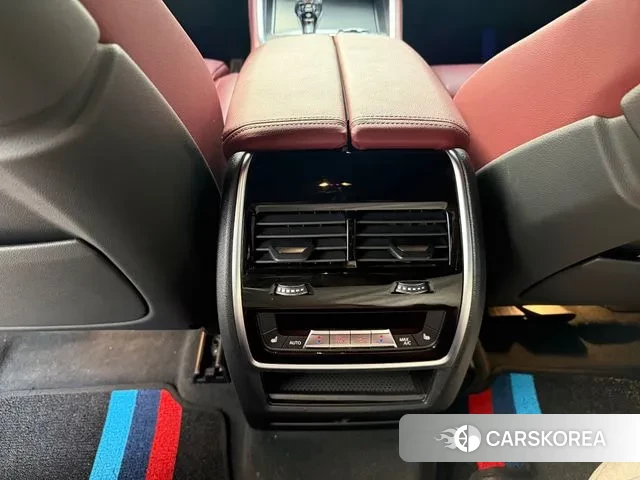 BMW X6 (G06) 2021 Жемчужный цвет из Кореи, фото 6