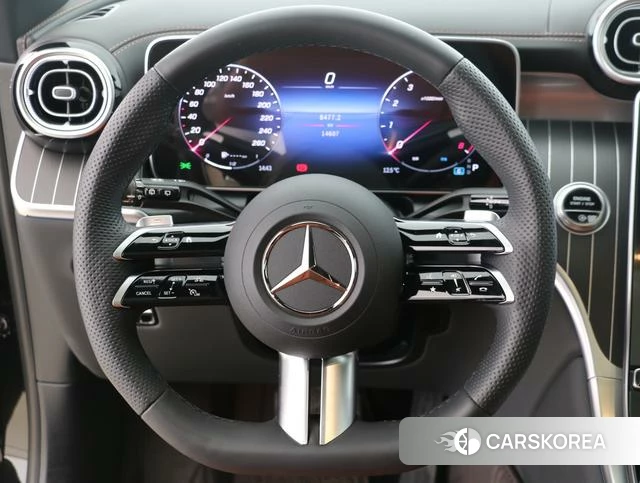 Mercedes-Benz GLC 2024 Черный из Китая, фото 6