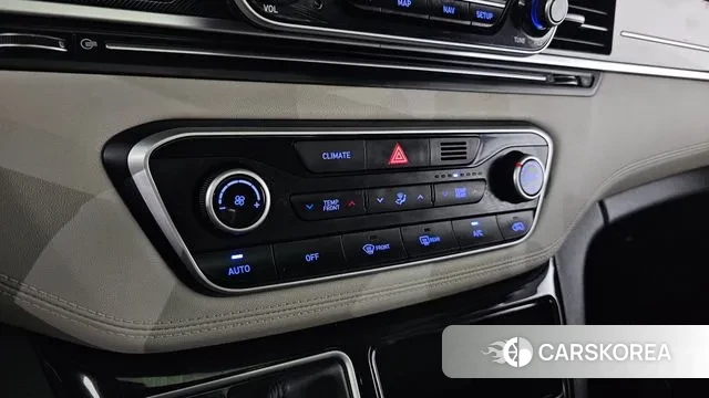 Hyundai The New Grand Starex 2018 Черный из Кореи, фото 6