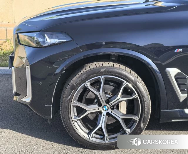 BMW X5 2025 Черный из Китая, фото 6