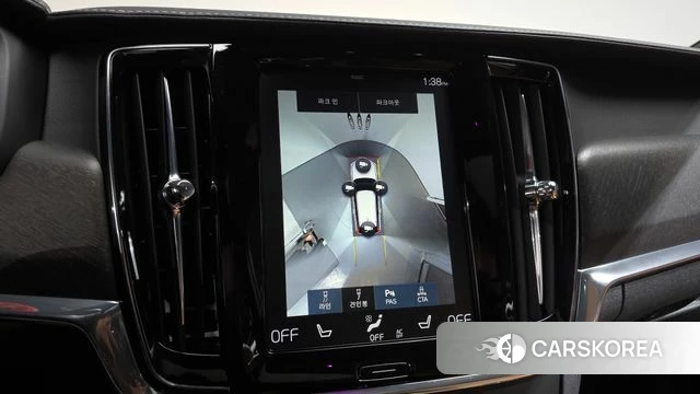 Volvo V90 Cross-Country 2019 Черный из Кореи, фото 6