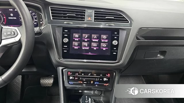 Volkswagen Tiguan second Generation 2023 Серый из Кореи, фото 6