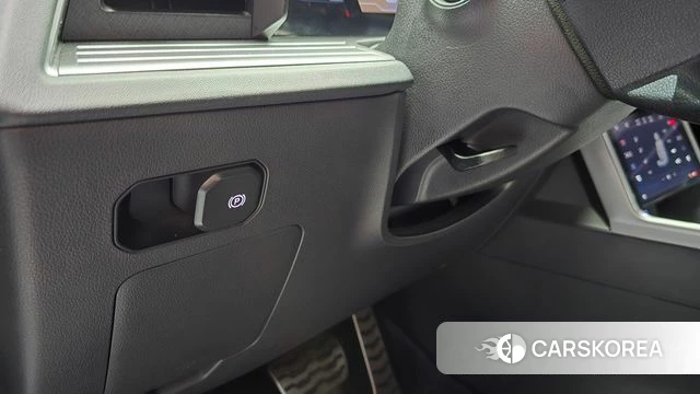 Ssangyong Torres 2023 Цвет галактики из Кореи, фото 6