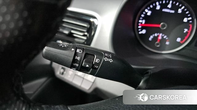 Kia Stonic 2018 Серый из Кореи, фото 6