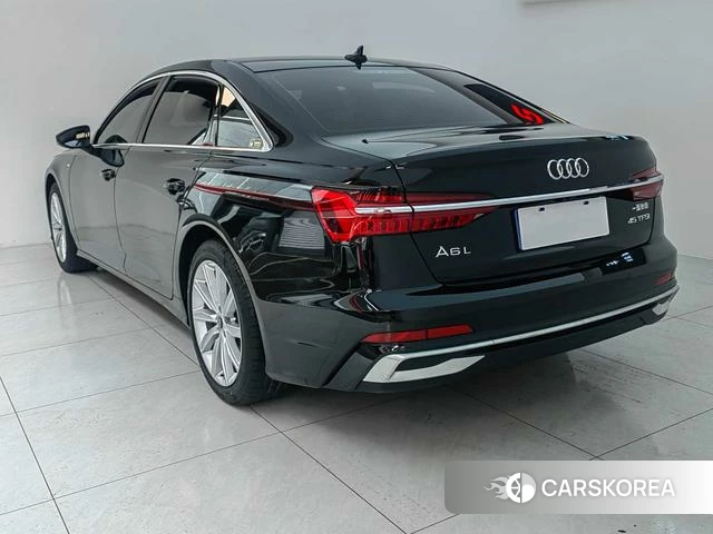 Audi A6L 2023 Черный из Китая, фото 6