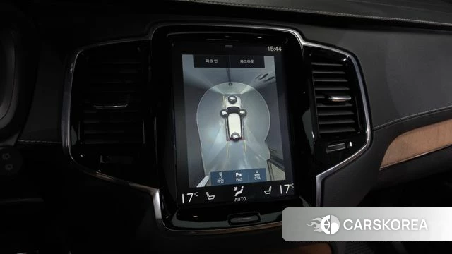Volvo XC90 second Generation 2018 Белый из Кореи, фото 6