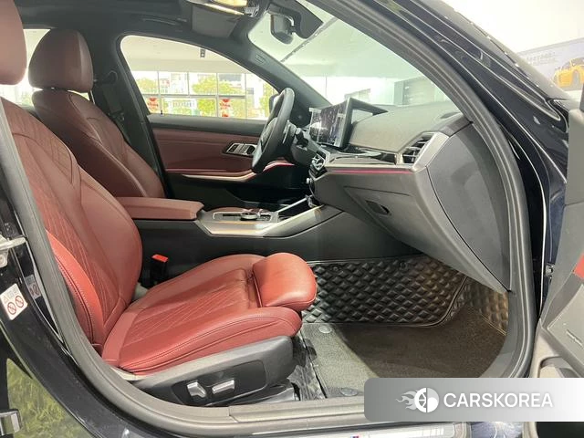 BMW 3 series 2023 Черный из Китая, фото 6