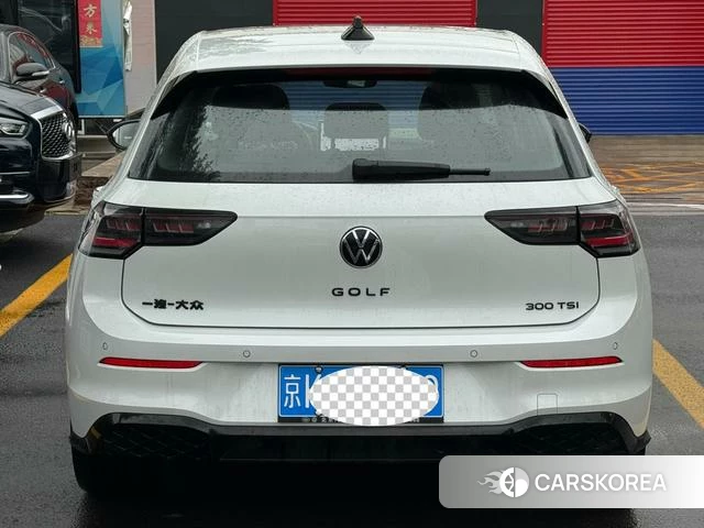 Volkswagen Golf 2025 Белый из Китая, фото 6