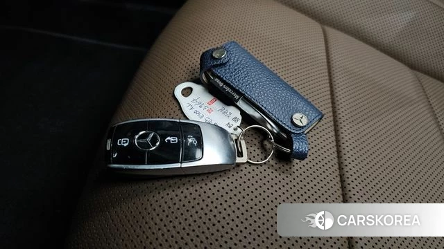 Mercedes-Benz E-Class W213 2019 Черный из Кореи, фото 6