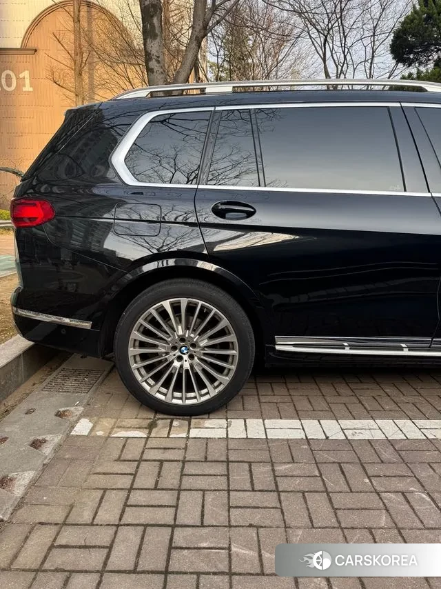 BMW X7 (G07) 2022 Черный из Кореи, фото 6