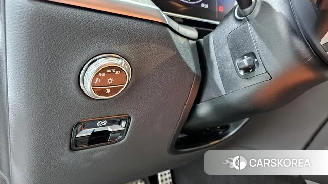 Mercedes-Benz GLC-Class X254 2024 Белый из Кореи, фото 6