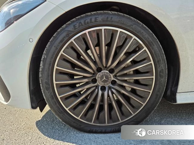 Mercedes-Benz CLE-Class C236 2025 Белый из Кореи, фото 6
