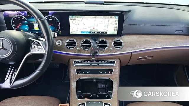 Mercedes-Benz E-Class W213 2021 Белый из Кореи, фото 6