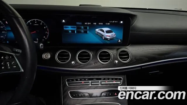 Mercedes-Benz E-Class W213 2022 Белый из Кореи, фото 6