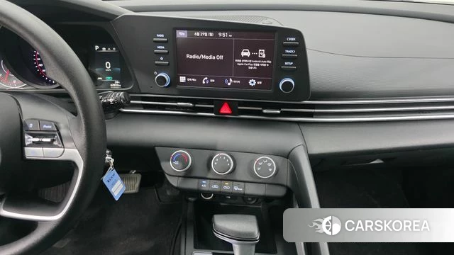 Hyundai Avante (CN7) 2022 Белый из Кореи, фото 6