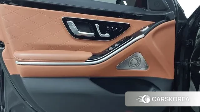 Mercedes-Benz S-Class W223 2023 Черный из Кореи, фото 6