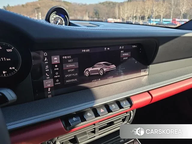 Porsche 911(992) 2021 Белый из Кореи, фото 6