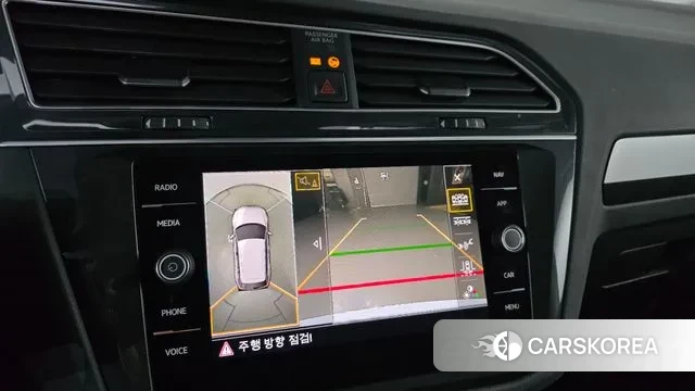 Volkswagen Tiguan second Generation 2020 Белый из Кореи, фото 6