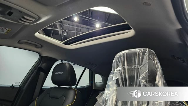 Chevrolet (GM Daewoo) Trax Crossover 2023 Светло-зеленый из Кореи, фото 6