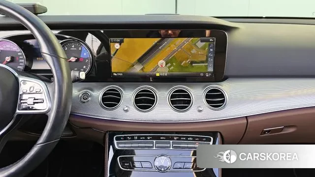 Mercedes-Benz E-Class W213 2019 Черный из Кореи, фото 6