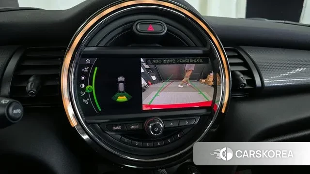 Mini Cooper 2021 Красный из Кореи, фото 6