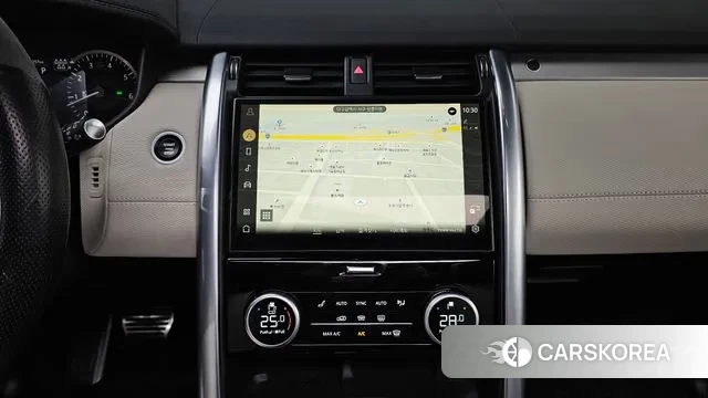 Land Rover Discovery 5 2022 Черный из Кореи, фото 6