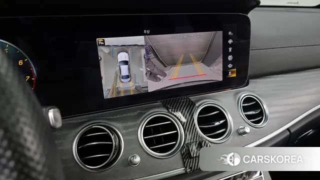 Mercedes-Benz E-Class W213 2022 Серый из Кореи, фото 6