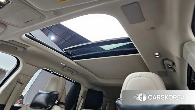 Lincoln Aviator 2nd generation 2020 Белый из Кореи, фото 6