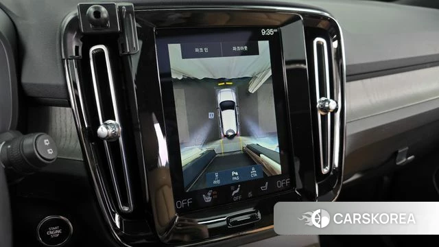 Volvo XC40 2021 Белый из Кореи, фото 6