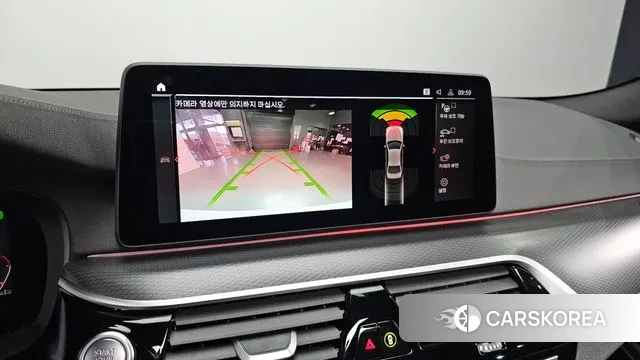 BMW 5 Series (G30) 2022 Белый из Кореи, фото 6