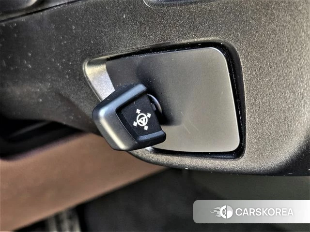 BMW 5 Series (G30) 2023 Черный из Кореи, фото 6