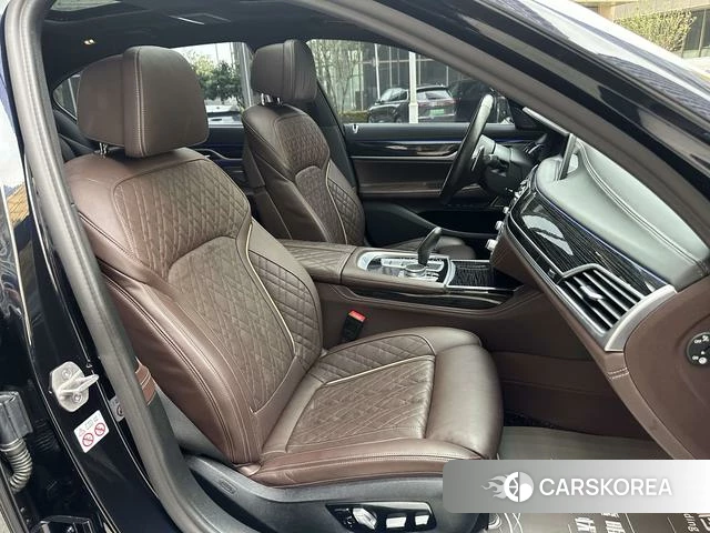 BMW 7 series 2022 Черный из Китая, фото 6