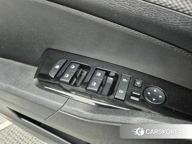 Kia Sportage 5th Generation 2021 Белый из Кореи, фото 6