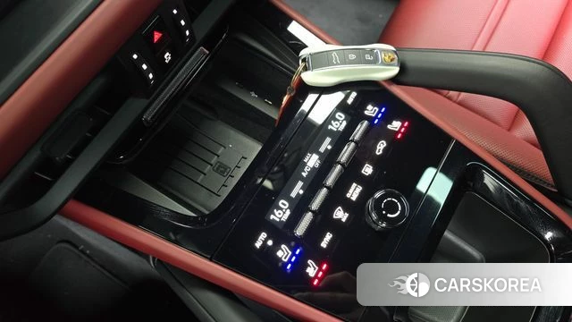 Porsche Cayenne (PO536) 2025 Серебристо-серый из Кореи, фото 6