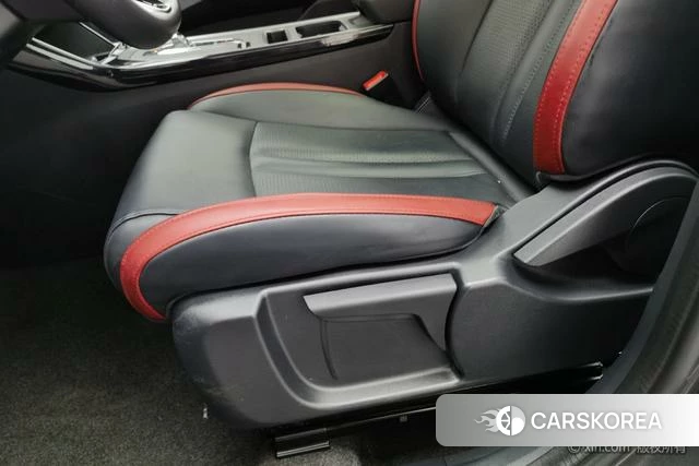 GAC Trumpchi Trumpchi GS4 2023 Темно-серый из Китая, фото 6