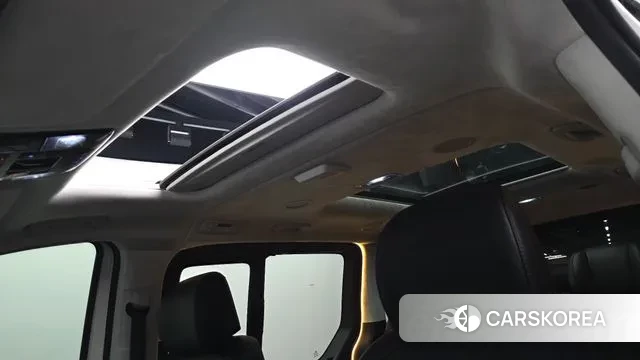 Hyundai Staria 2024 Белый из Кореи, фото 6