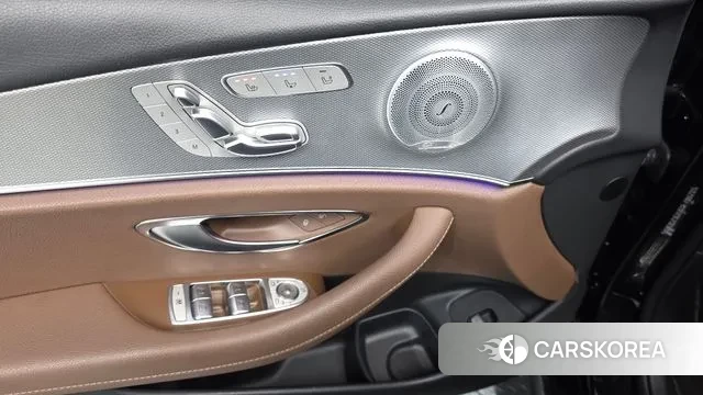 Mercedes-Benz E-Class W213 2020 Черный из Кореи, фото 6