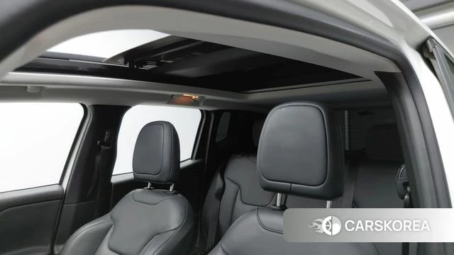 Jeep Renegade 2020 Белый из Кореи, фото 6