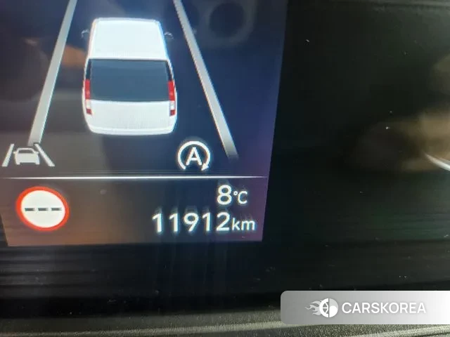 Hyundai Staria 2023 Черный из Кореи, фото 6