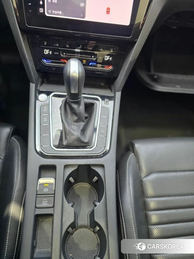 Volkswagen Passat GT (B8) 2021 Серый из Кореи, фото 6