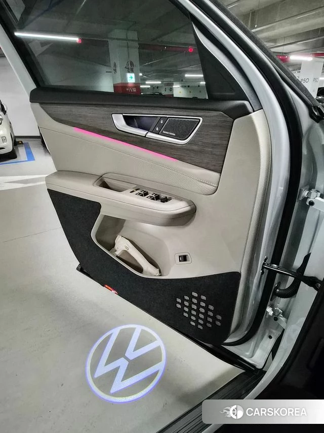 Volkswagen Atlas 2025 Белый из Кореи, фото 6